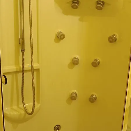 Au Fil De L'eau